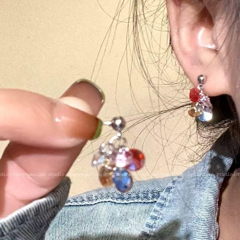 European and American Exaggerated Heavy-duty Crystal Tassel Earrings for Women, Elegant and Sophisticated Earrings, Trendy New Bestsellers