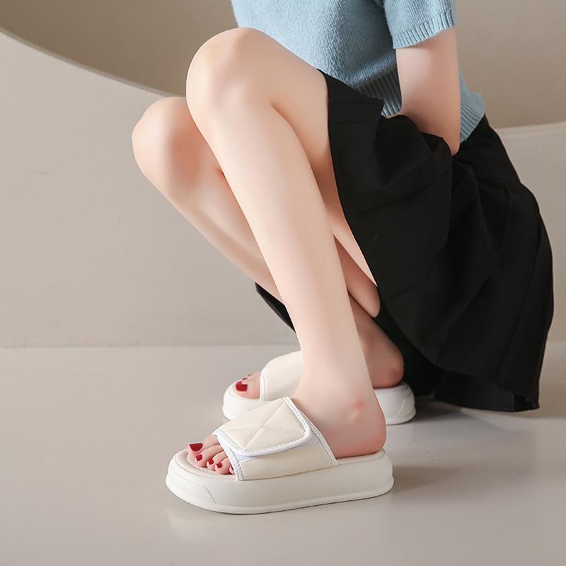 Fashion versatile thick-bottomed cool slippers for women's outer wear summer new niche casual non-slip cool slippers