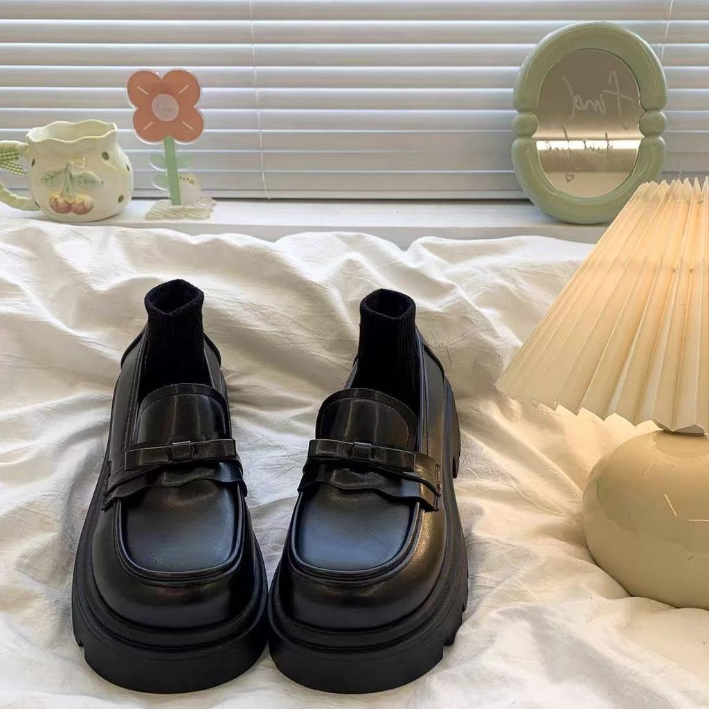 Versatile skirt platform small leather shoes women's 2025 autumn and winter new black retro British style thick heel loafers