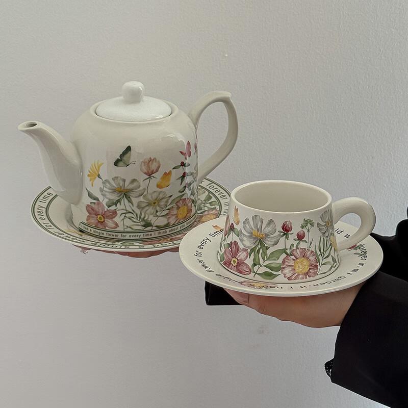 Zhishi Ceramic Latte Cup and Saucer Set