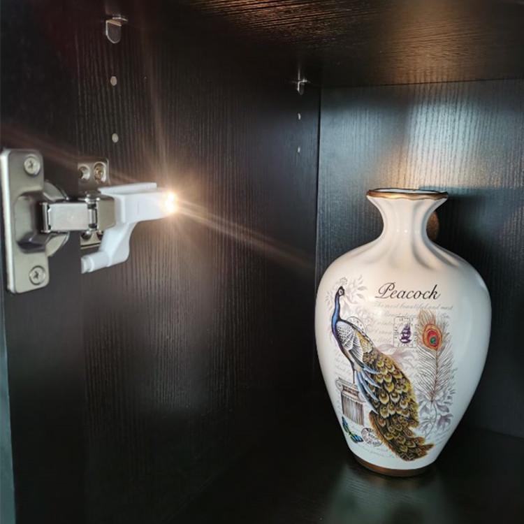 Furniture Hinge Light: Activates When Door Opens, Deactivates When Closed