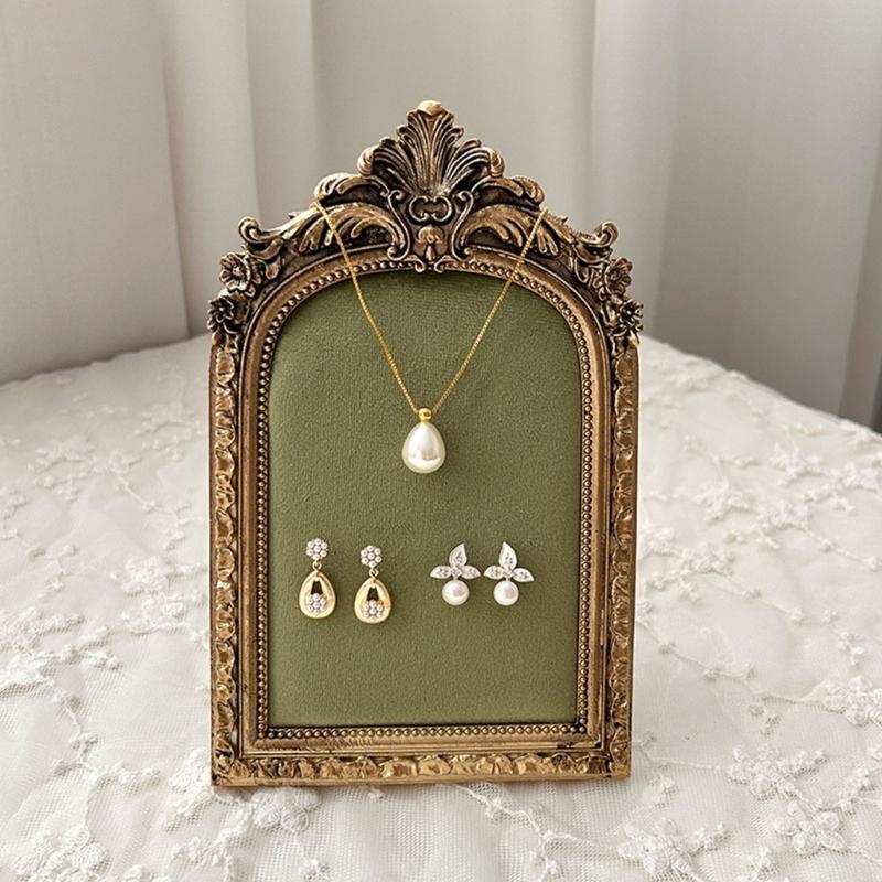 Classical Photo Frame Jewelry Showcase Flannel Lined Resin Construction Earring Necklace Holder For Home Retail Use