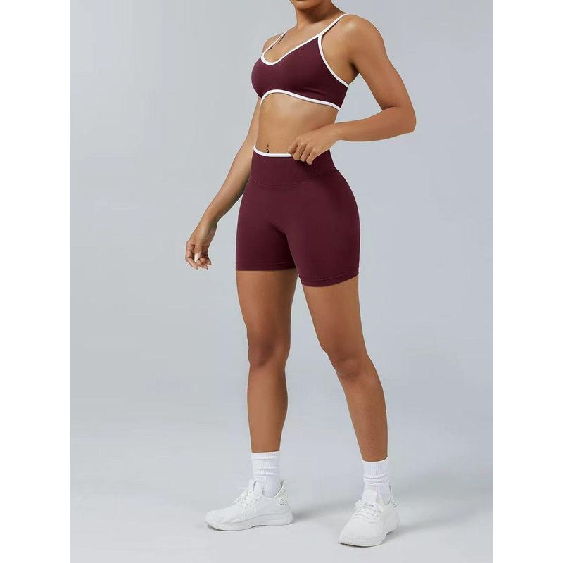 European and American Style Hot Girl Fitness Set with Peach-Shaped Butt Design, Yoga Set for Women with Chest Pads, Sports Bra, High-Waisted Shorts