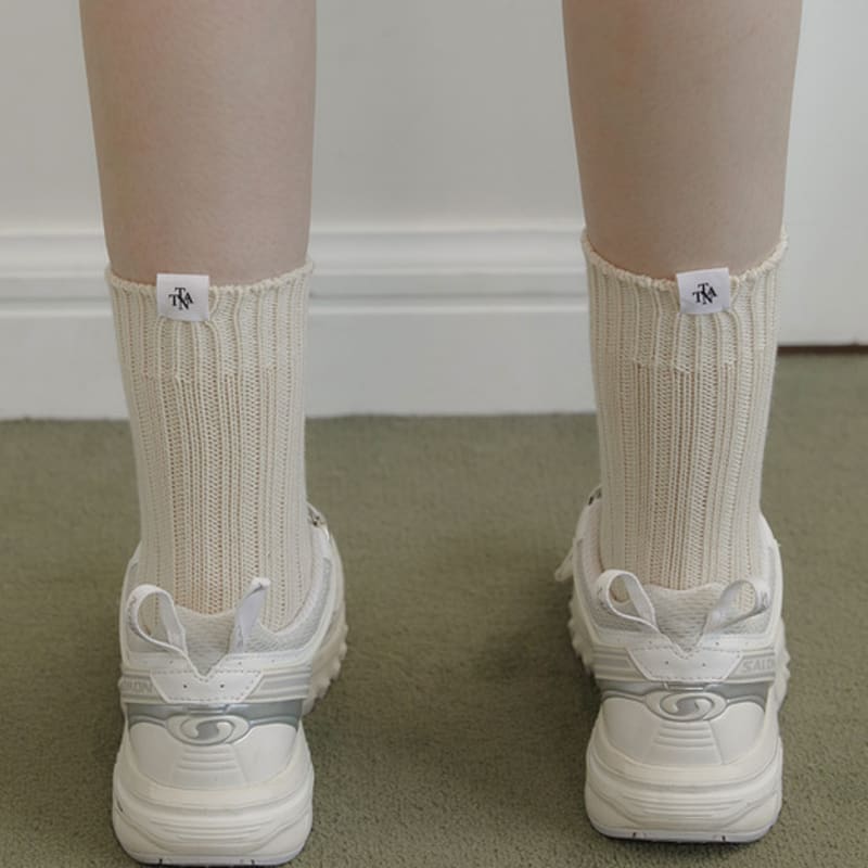 

TATIANA Tok Tok Knit Socks SC8022 6 Colors BLACK