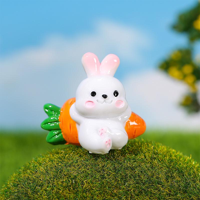 Creative Rabbit and Radish Micro-Landscape Desktop Ornament