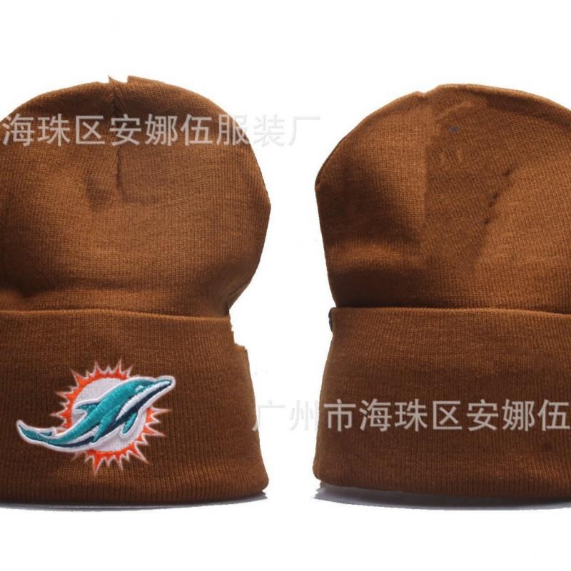 2026 Winter Warm Knit Hat Men Women Sports Embroidery Beanie