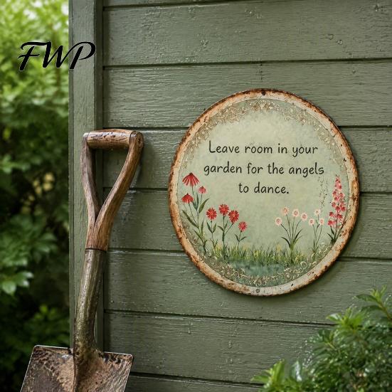 Retro Wall Decor Round Garden Metal Sign, Distressed Iron Decor, Weather Resistant Indoor Outdoor Hanging Vintage Art Plaque for Courtyard Patio Fence