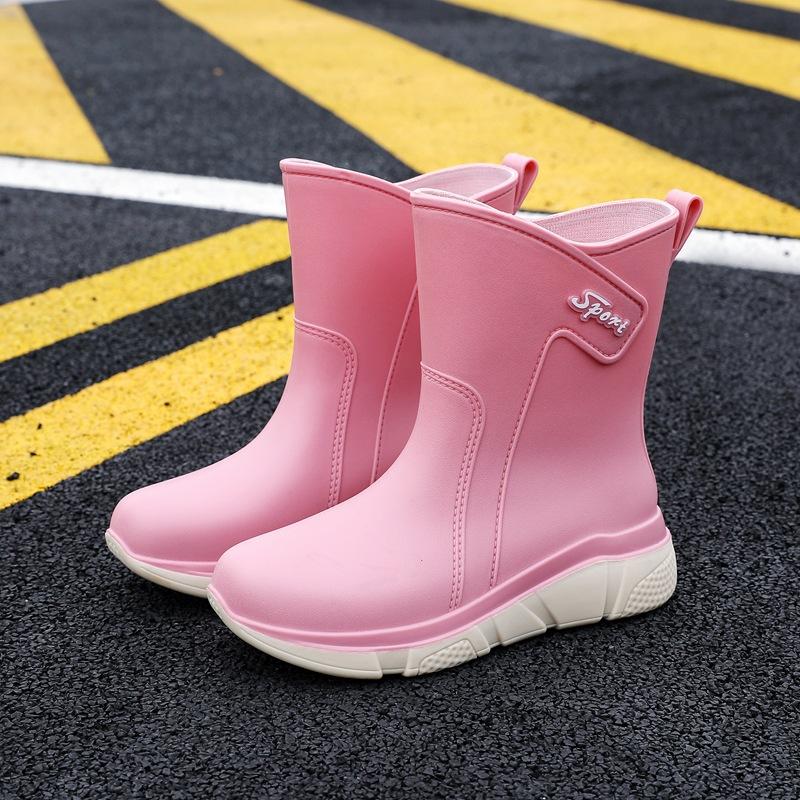 New Rain Shoes Women's Adult Medium Tube Rain Boots Non-slip Water Shoes Velvet Cotton Kitchen Short Rubber Shoes Fashion