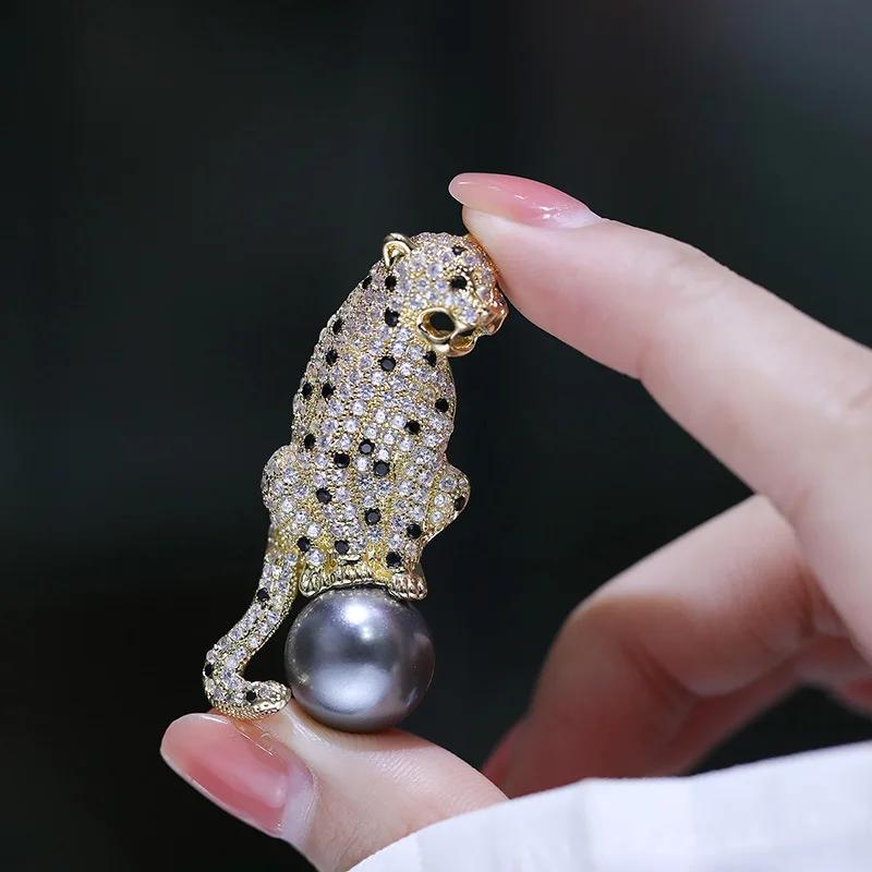 Vintage Luxus Schönes Strassstein Set Leopard Design Brosche Anzug Mantel Kostüm Schmuck Zubehör Anstecker Feiertagsparty Mitgebsel gray