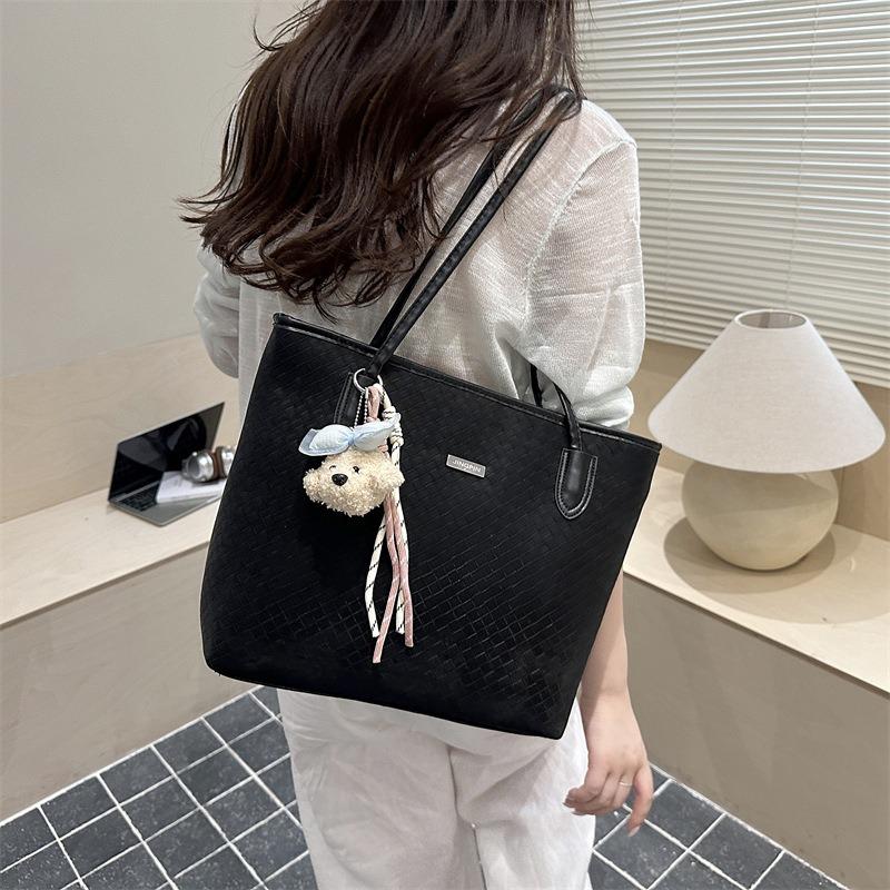 Sac rétro grande capacité de grande valeur, nouveau sac à bandoulière mode d'été pour le travail, sac cabas décontracté