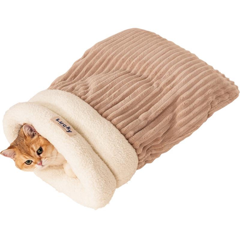 Cozy Cat Nest: Thick Warm Sleeping Bag for Kittens, All-Season Security Hole Design