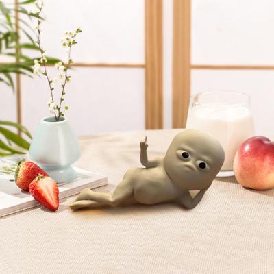Petite Figurine Type Fait Main Imprimée en 3D Ambiance Détente Homme Allongé Décoration Ornement Tableau de Bord Voiture Bureau Essentiel Voyages sur Route Cadeau Conducteur