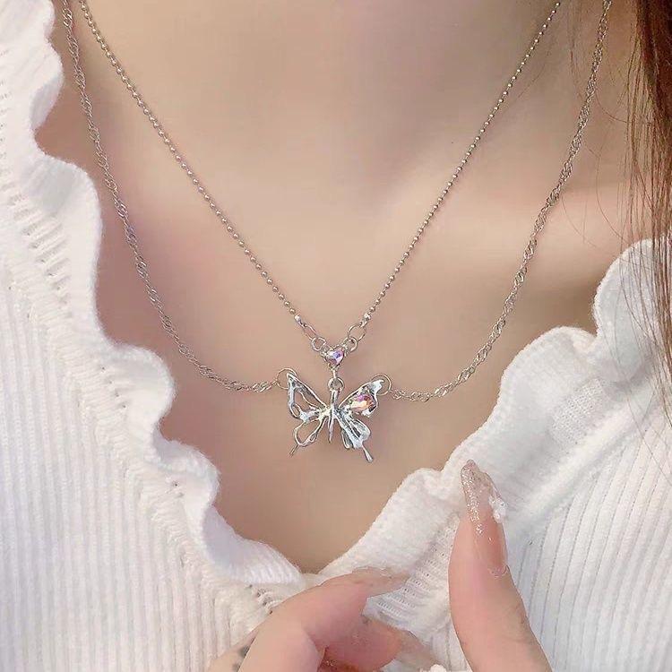Light Luxury Crystal Butterfly Pendant Necklace, Women'S Fashionable Jewelry, Preferred Accessory For Party Gifts