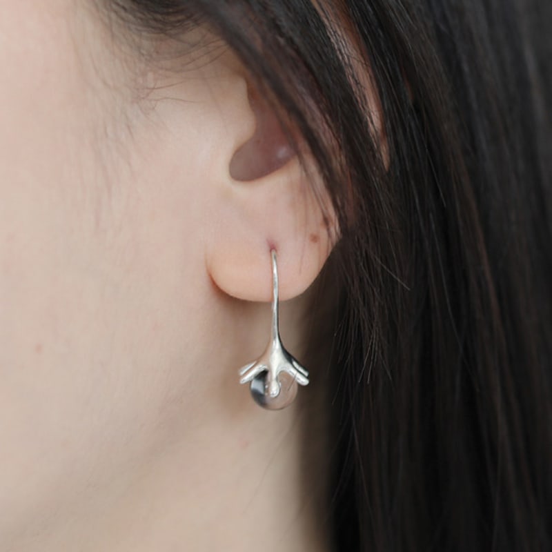 Eveningbell [silver925] Crystal Tear Earrings