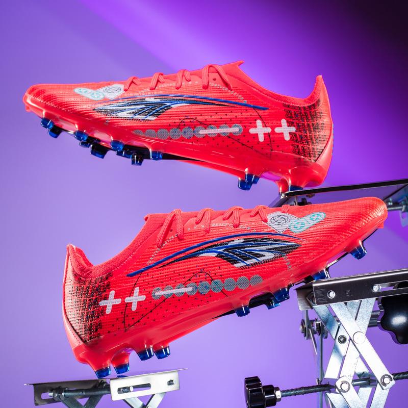 Low-top thorn 15 football shoes World Cup tf broken nails artificial turf AG nails leather foot training shoes for male and female students