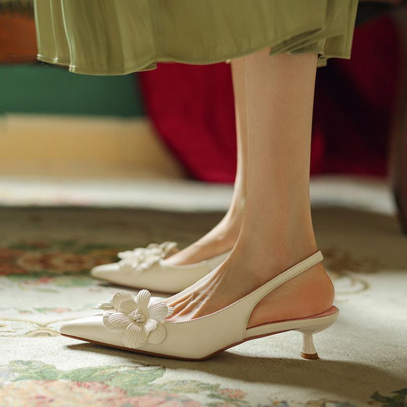 Summer women's leather sandals comfortable soft-soled empty sandals casual pointed thin heel medium heel silver bag head sandals