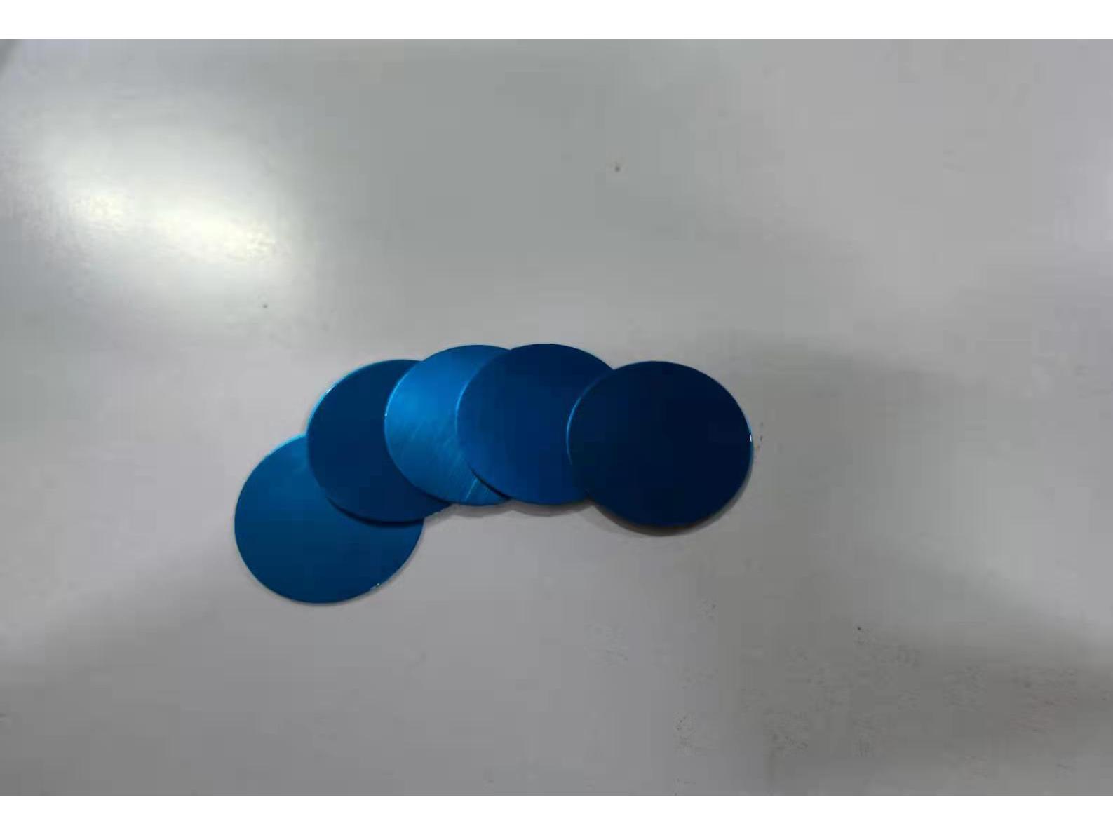 Creative Magnetic Aluminum Car Phone Holder: Non-Slip, Rotating, Multifunctional Stand for Center Console.