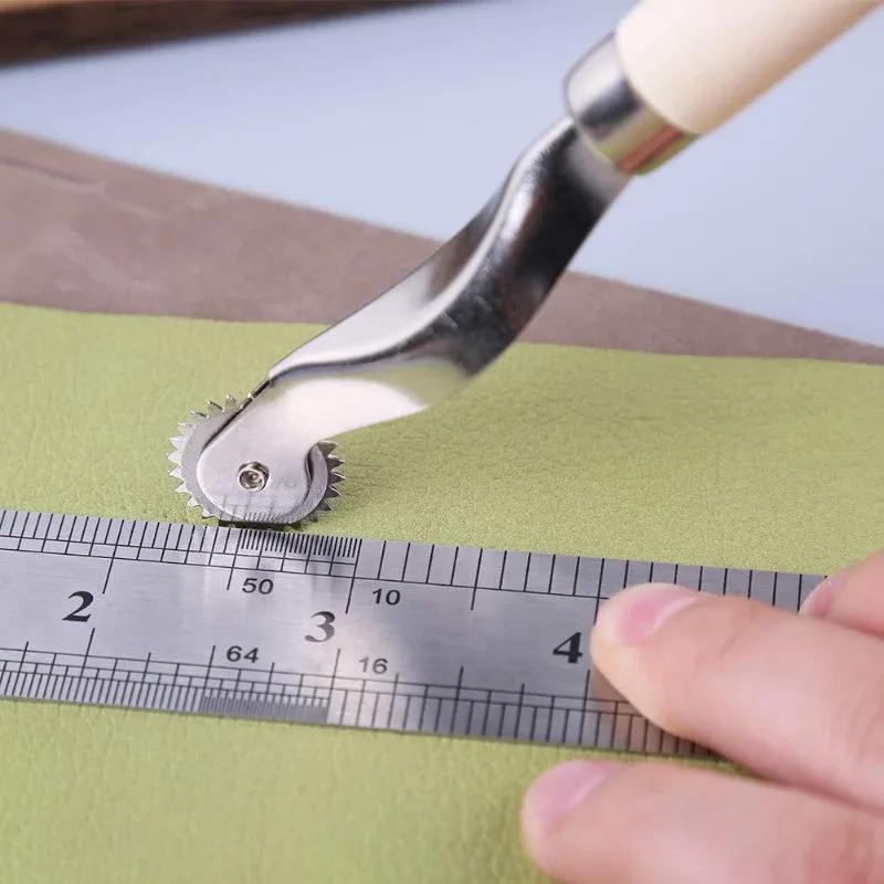 New 4Pcs Stainless Steel Leather Overstitch Wheel Space Paper Perforating Tool Tailor Stitch Marker Gear Roulette Patchwork Tool