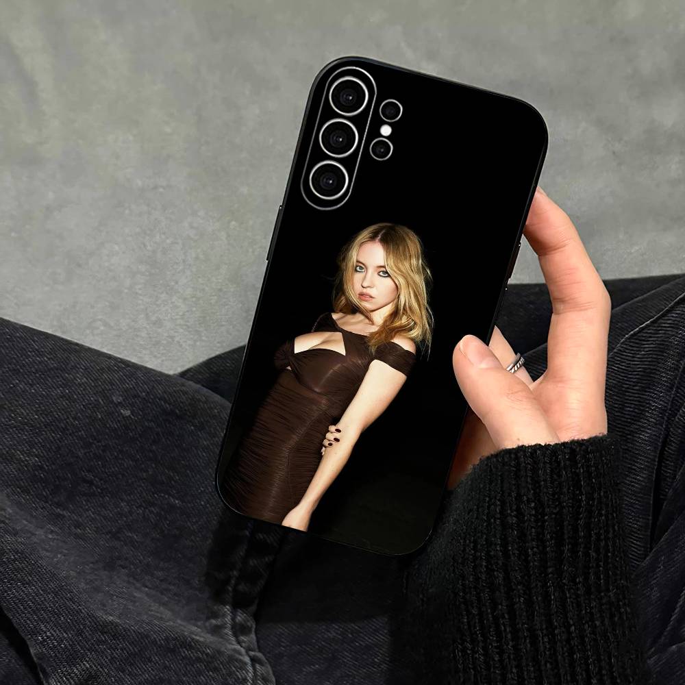 Sydney Sweeney  Phone Case For Samsung S25,S24,S21,S22,S23,S30,Ultra,S20,Plus,Fe,Note,10,9,5G Black Cover