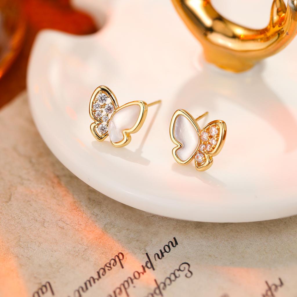 Hochwertiger Luxus Natürliche Muschelohrstecker S925 Silbernadel Ohrringe Leichter Luxus High-End Stil Temperament Ohrringe Frauen