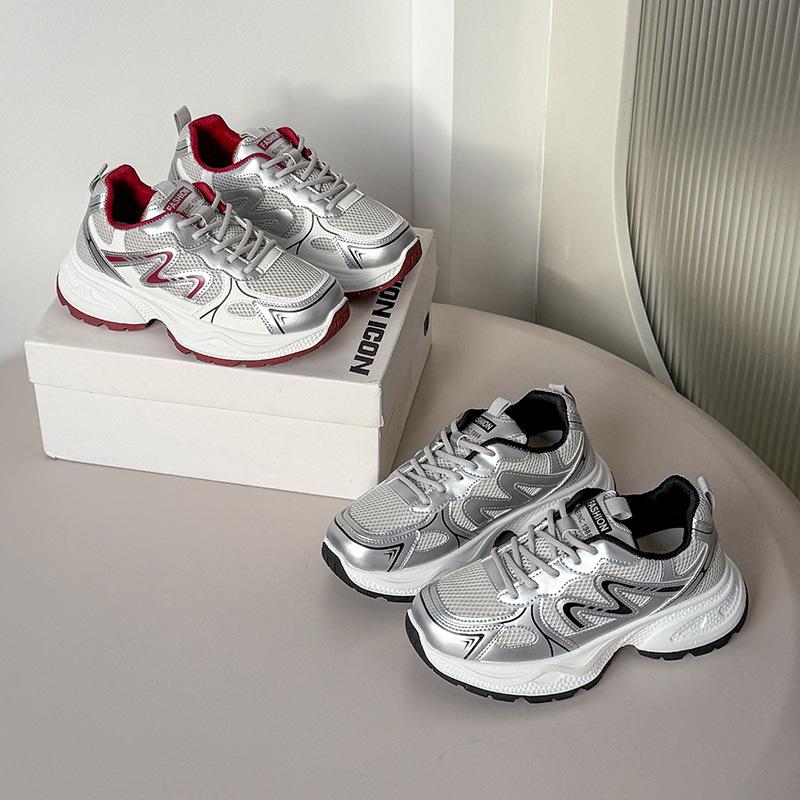Ultra-light Dad Shoes Spring and Summer New Ins Thick Sole To Enhance the Value of Running