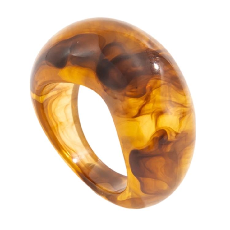 Artistic Curved V Shape Statement Ring Lightweight Resin Construction Graduated Color Unisex Jewelry Accessory