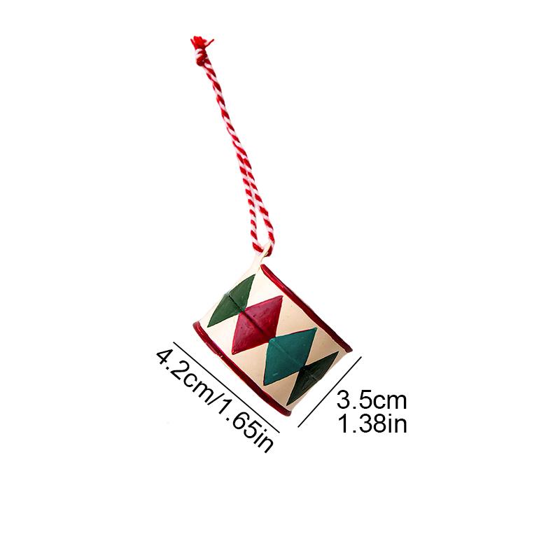 

Железный Дед Мороз Маленькая Подвеска Трость Барабаны Подарочная Коробка Электронная почта Рождественские Украшения