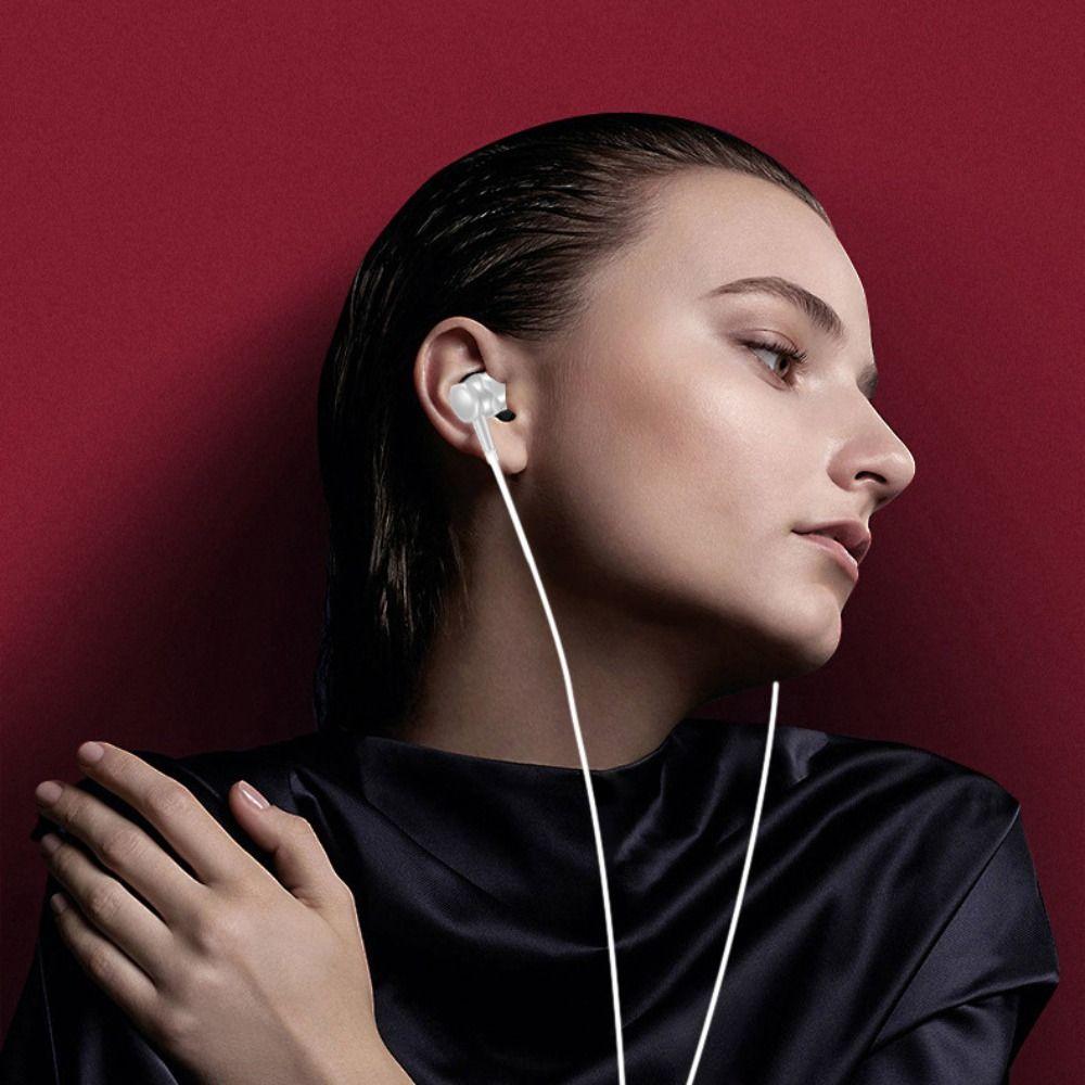 Stereo-In-Ear-Kopfhörer 3,5-mm-InEar-Mikrofon Tragbare Musik-Ohrhörer