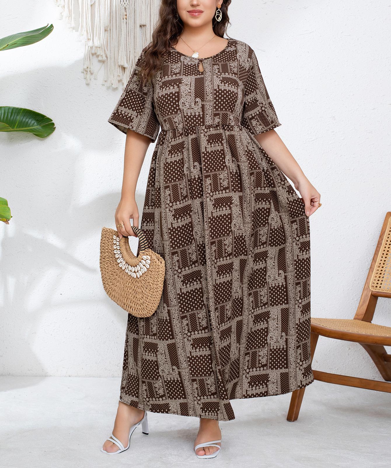 

Plus Size Floral Print Retro Ethnic Long Dress - Casual Loose Fit with Round Neck and Wide Hem 0XL кавовий/коричневий