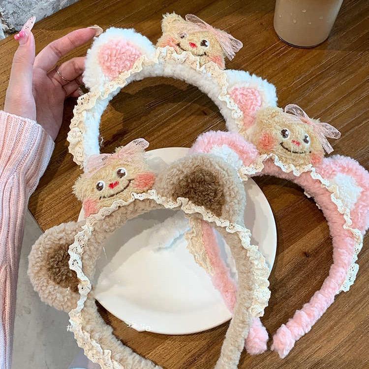 Cartoon Bär Spitzenstirnband mit Schleifenohren - Niedliches Plüsch-Haaraccessoire