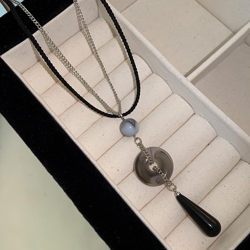 Retro Heart-shaped Bow Pendant Necklace for Women, New Chinese-style Zen-inspired Feather Peace Pendant
