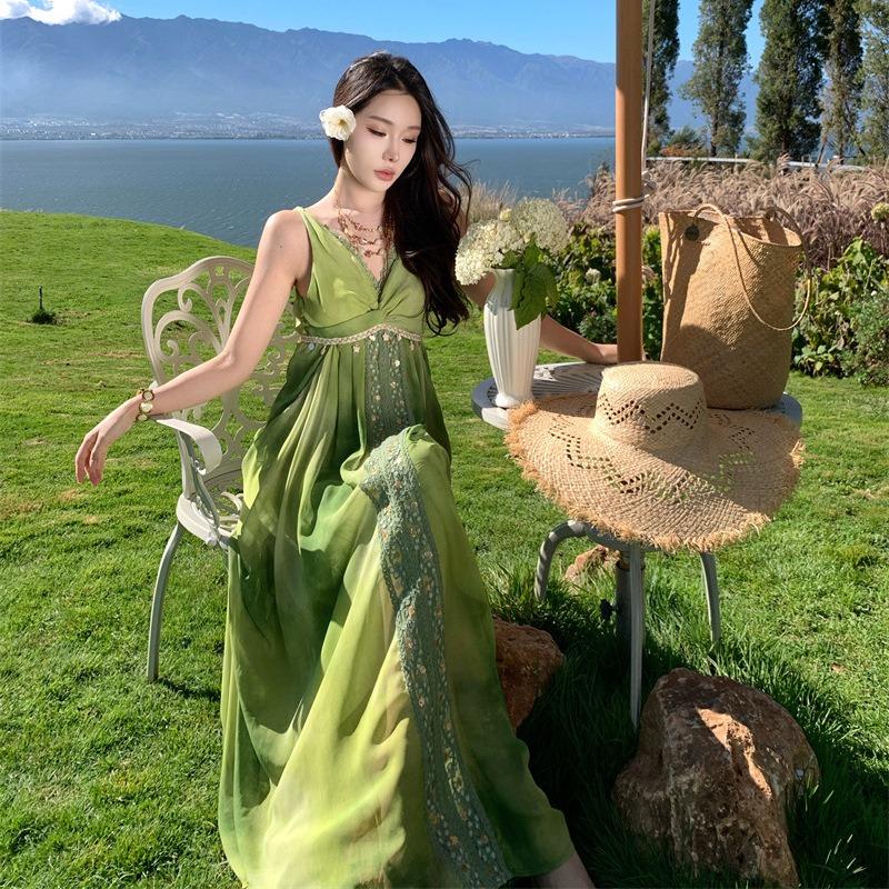 New Chinese Zen Cold Sense Smudged Green Beaded Backless Dress Photo Seaside Vacation Collar Suspender Dress