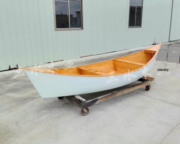 European Wooden Boat Model: Decorative Flower Boat Ornament for Landscaping and Water Tourism.