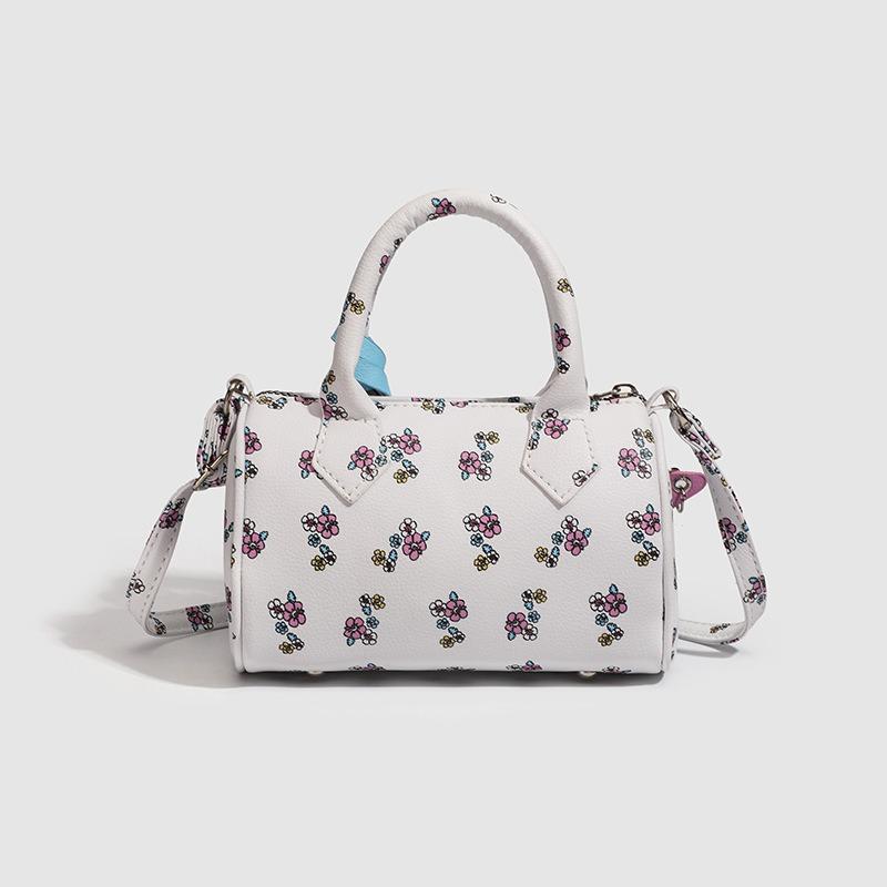 2025 Summer New Women's Handbag Boston Bag Crossbody Bag Bowknot Star Sweet Fashion Small Bag