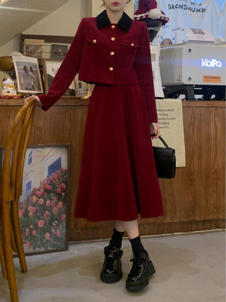 Plus Size French Chic Red Dress Set: Slimming & Age-Reducing for Pear-Shaped Women, Ideal for Spring & Autumn