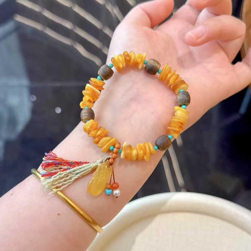 Chinese Style Amber and Agarwood Tassel Bracelet for Women