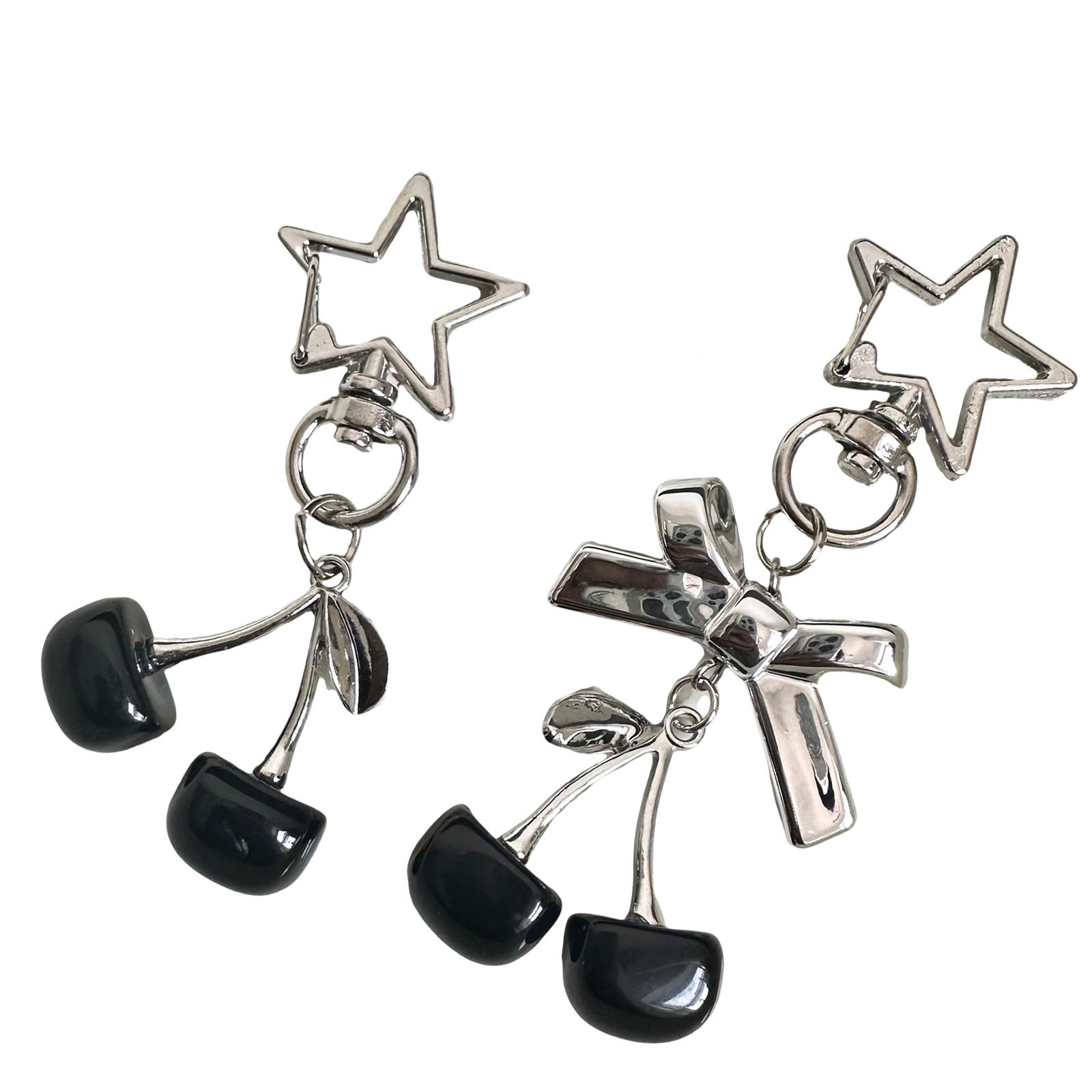 

Practical Cherrys Key Holder Accessory Sturdy Alloy Charm Texture with Sturdy Alloy Clasp Keys Ornament Decoration