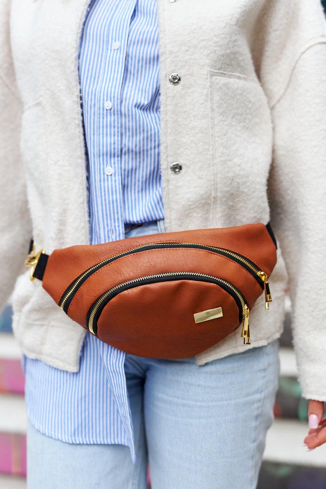 Classic women's hip bag made of eco-friendly material - Peterson