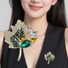 Pearl Alloy Maple Leaf Brooch Chic Pin Women Men Clothing Accessory Jewelry Suit Lapel Corsage  Year Gift