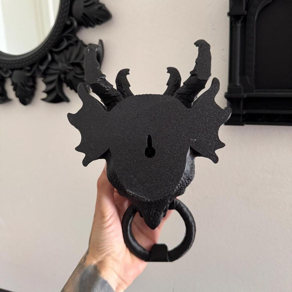 Gothic Faucet Sculpture Door Knocker with Screws & Nano Glue