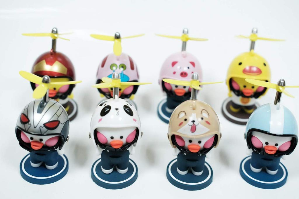 JEYODA Car Accessories Car Decoration Cute Funny Healing Car Decoration- Car Dashboard Model Decoration