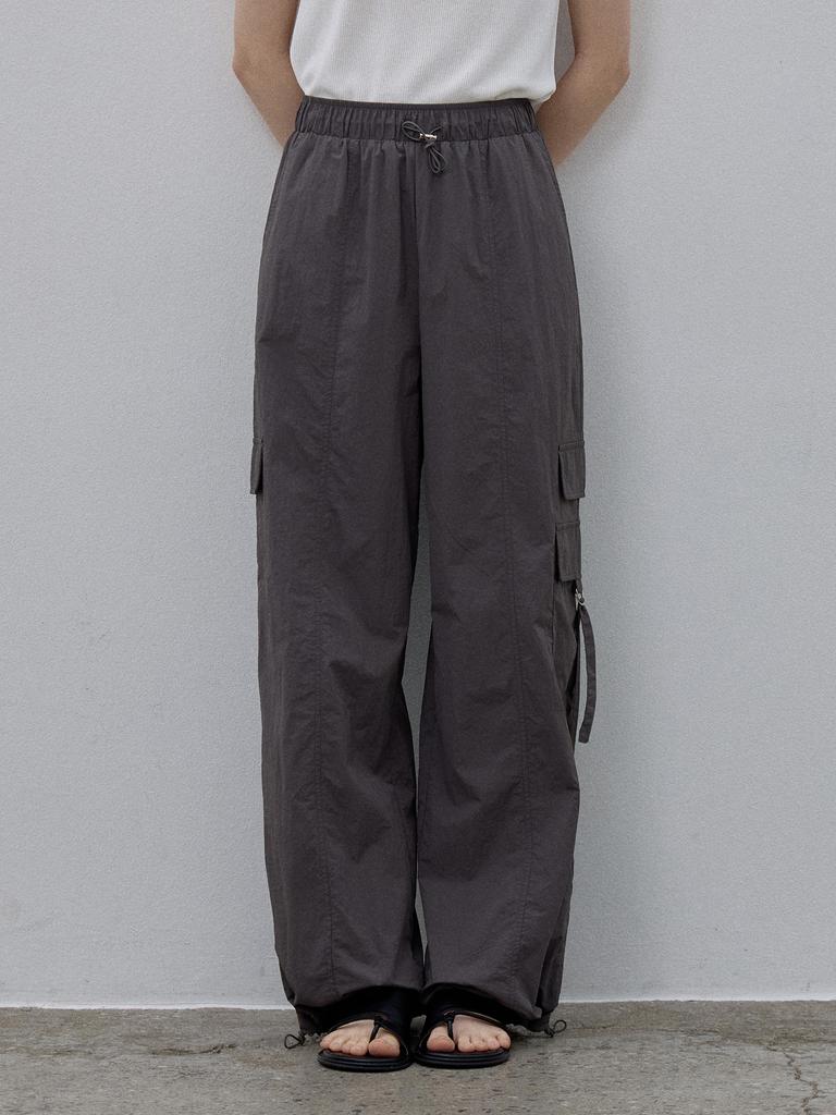 LE STUDIO Side Pocket Crinkle Pants Charcoal