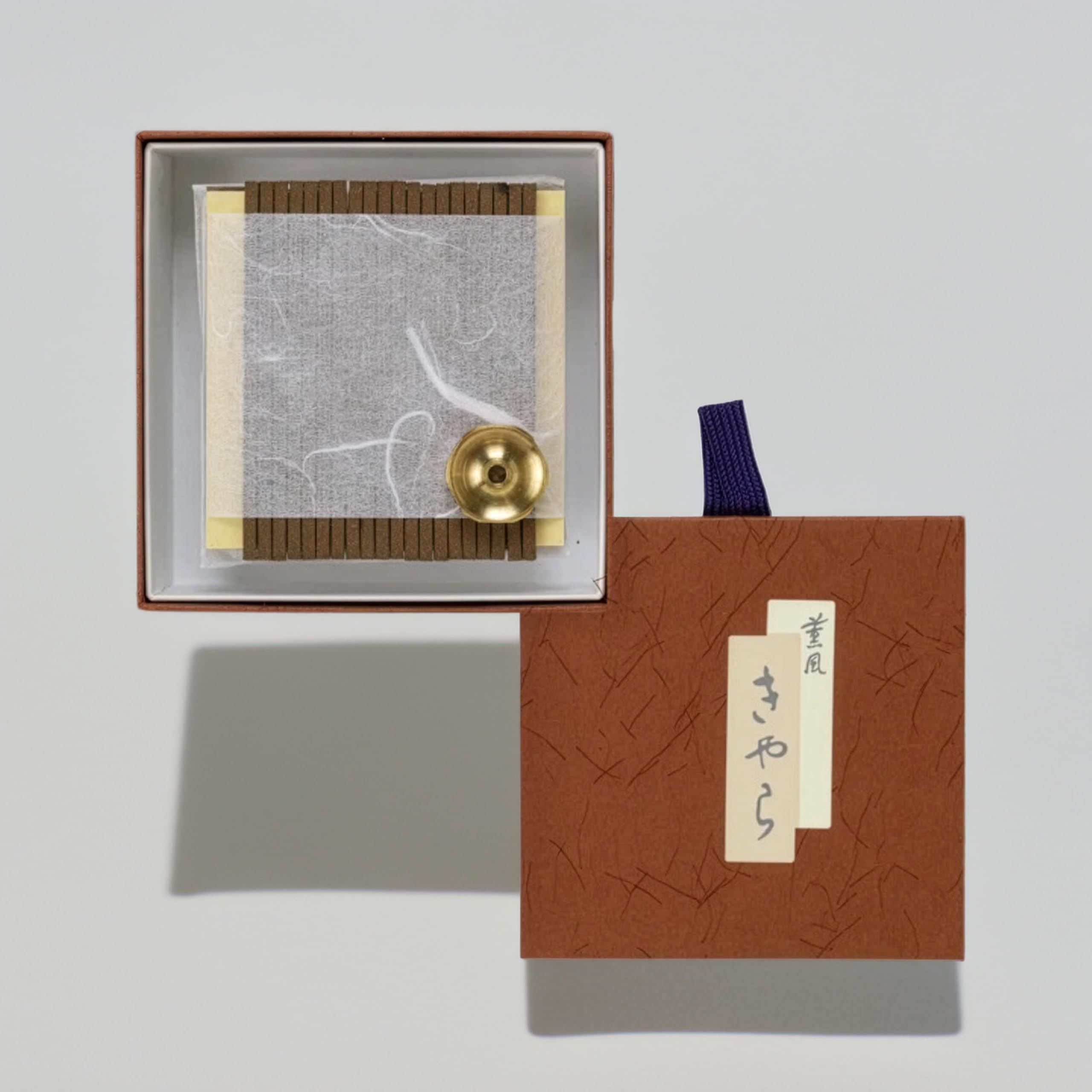 

Kaoru Kaze Kyara 40 sticks Agarwood Scent Incense Holder Fuin Agarwood Room Incense. High-grade natural incense wood. For yoga, meditation,