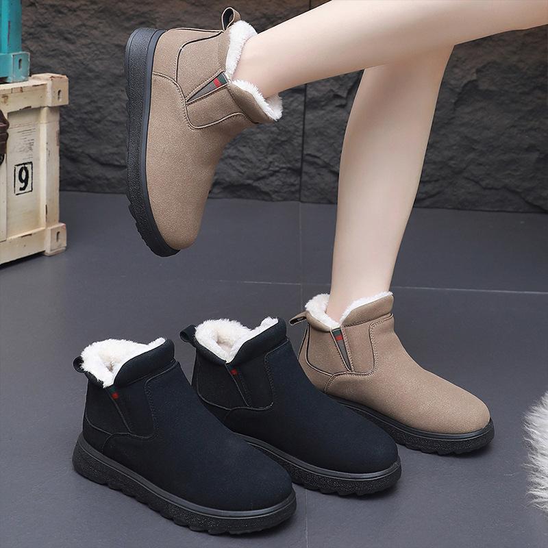 Fashionable Thick Soled Snow Boots for Women In Winter with Plush Insulation Northeast Cotton Boots for Warmth Casual Versatile Cotton Boots