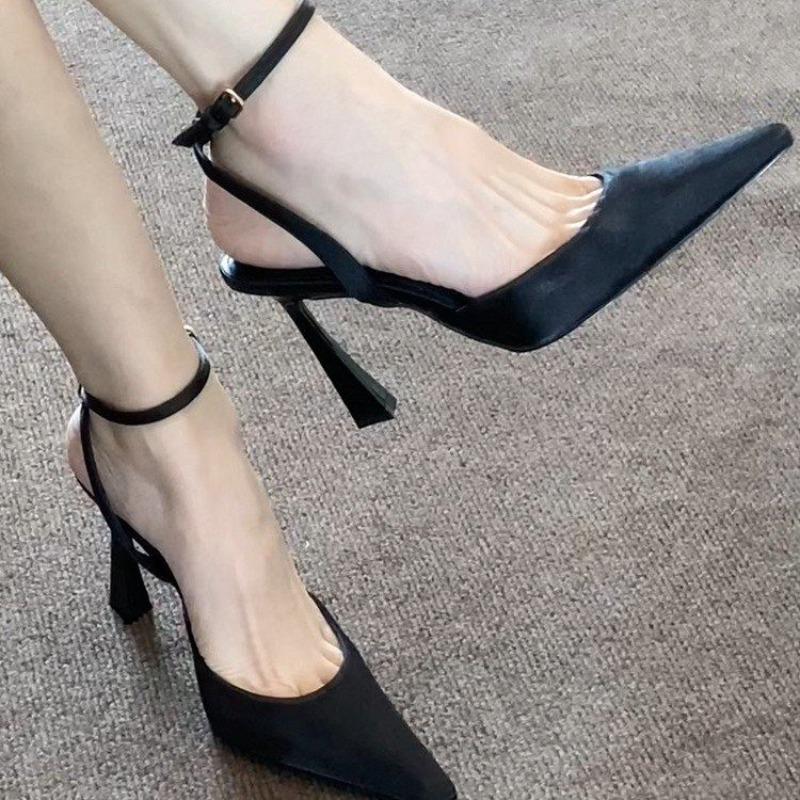 

Temperament French Baotou Sandals Women s 2026 Spring and Summer New Stiletto Pointed Toe High Heels 35 чёрный