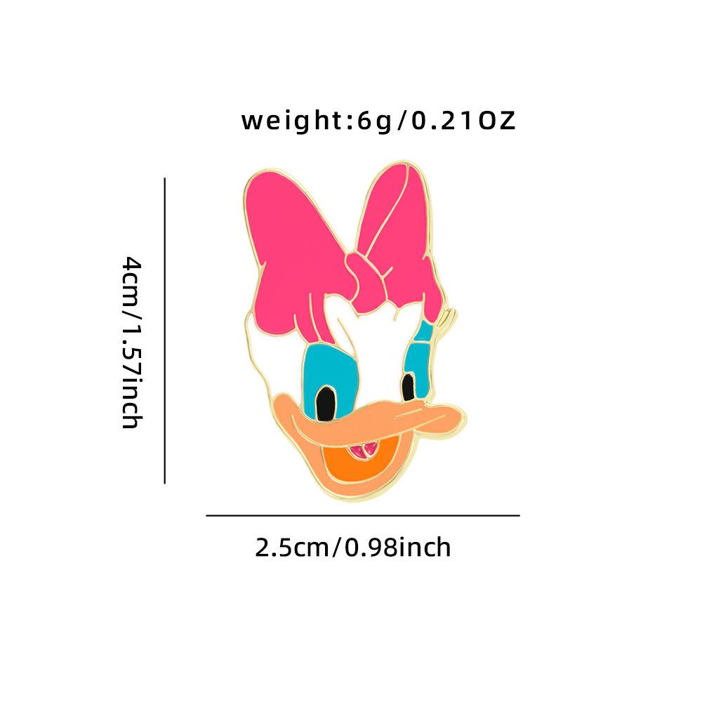 Cartoon film and television animation brooch ins Donald Duck Daisy Deer Bambi Mary Cat Metal Badge Collection Gift
