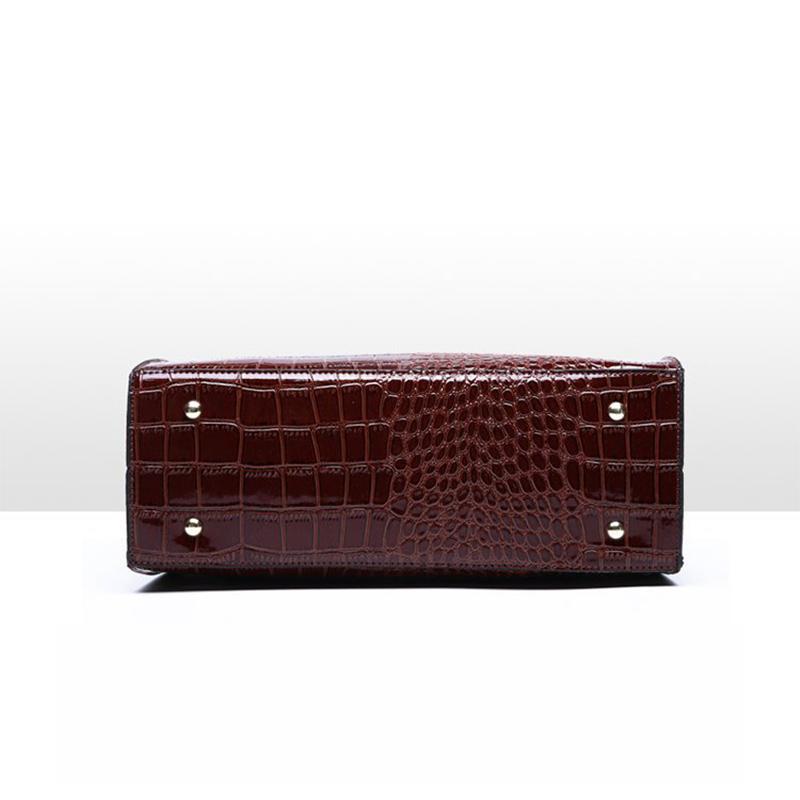 Standard Crocodile Pattern Women's Bag Large Capacity Shoulder Bag PU Leather Top-Handle Bag Luxury Crossbody Bag