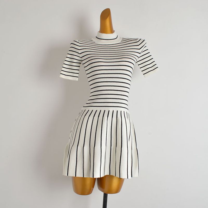Fashion Style New Arrival Contrast Color Striped Mock-Neck Short Sleeve Knitting Dress Women's Waist-Tight Slim Looking Sheath A- line Skirt