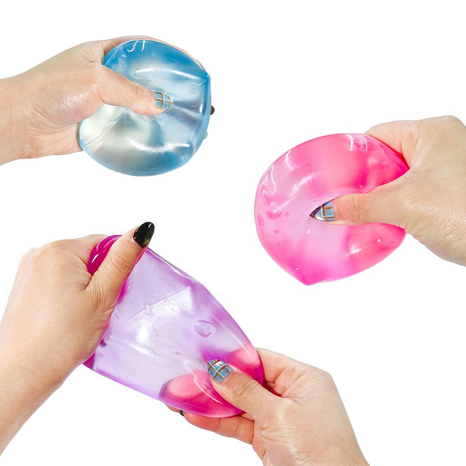 Schylling Needoh Nice Cube Cubo Sensoriale Fidget Cubo Sollievo dallo Stress Ansia Strumento Sensoriale per la Concentrazione ADHD e Scrivania d'Ufficio Gadget Calmante