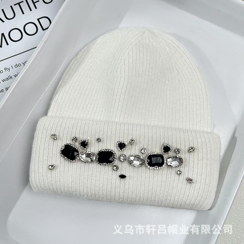 Hat Women's Autumn and Winter Rabbit Hair Warm Knitted Hat Women's Group Wind Fashion Rhinestone Wool Hat Versatile Crouch Cold Hat